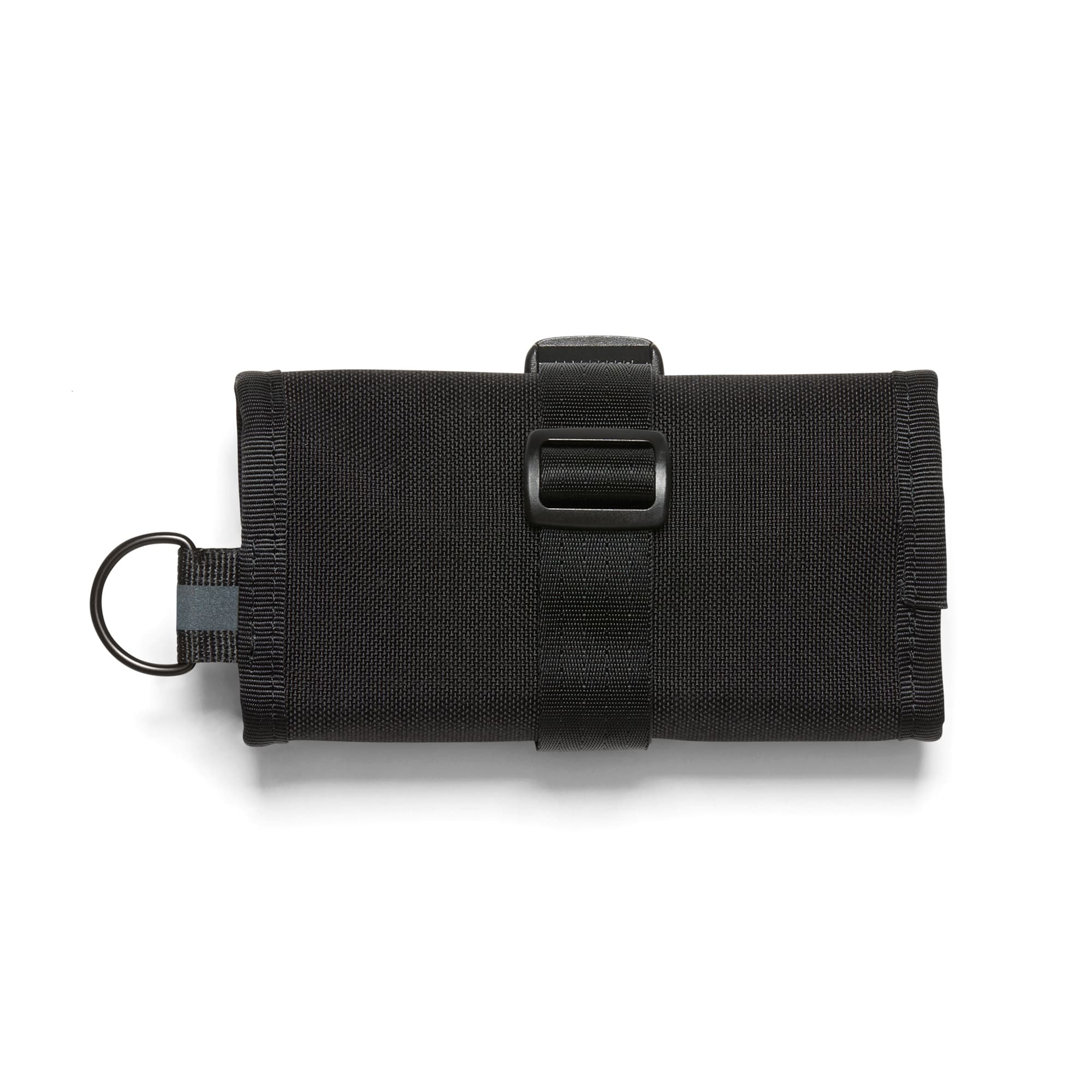 Saddle roll in black strap detail #color_black