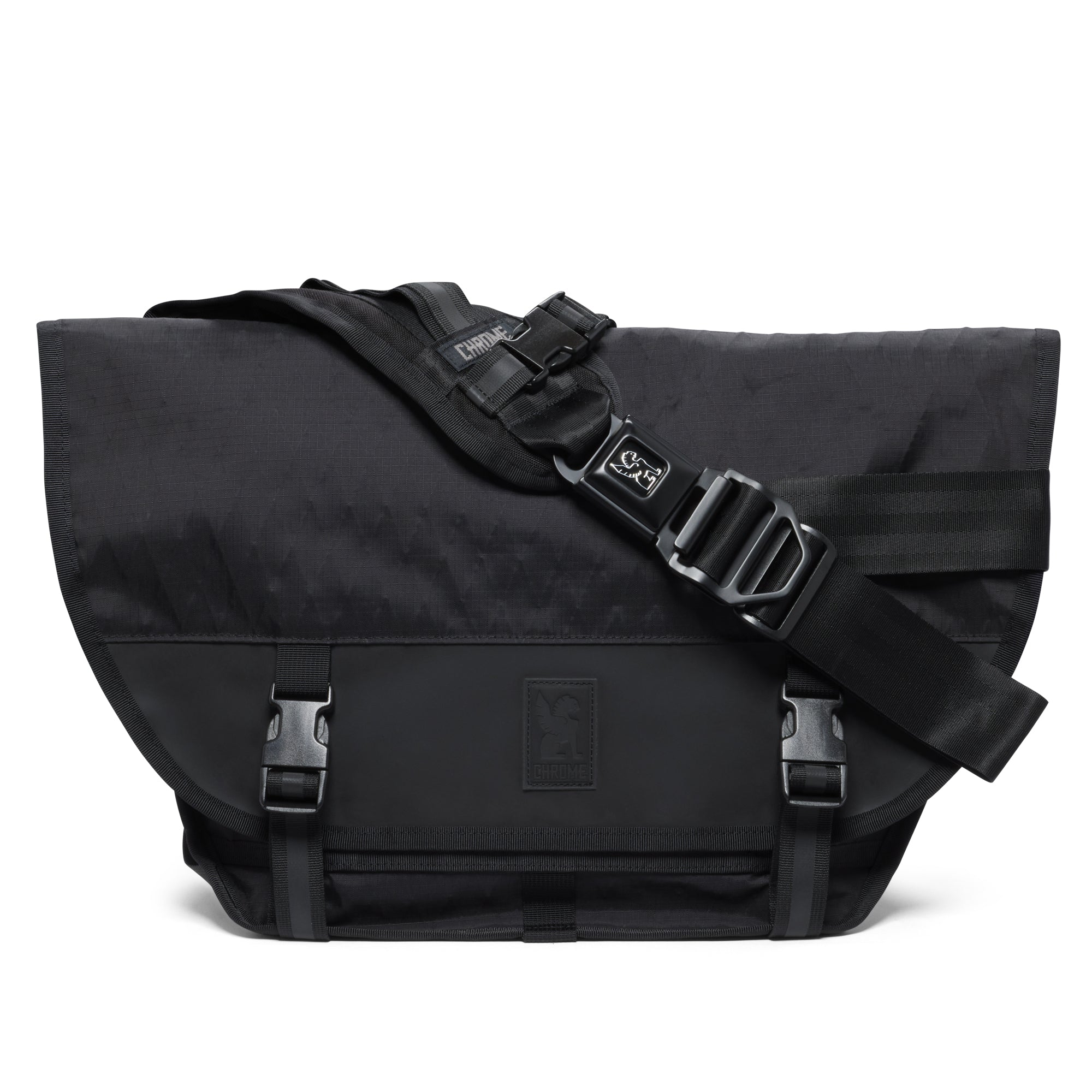 20L Messenger in new black XRF fabric buckle view #color_black xrf